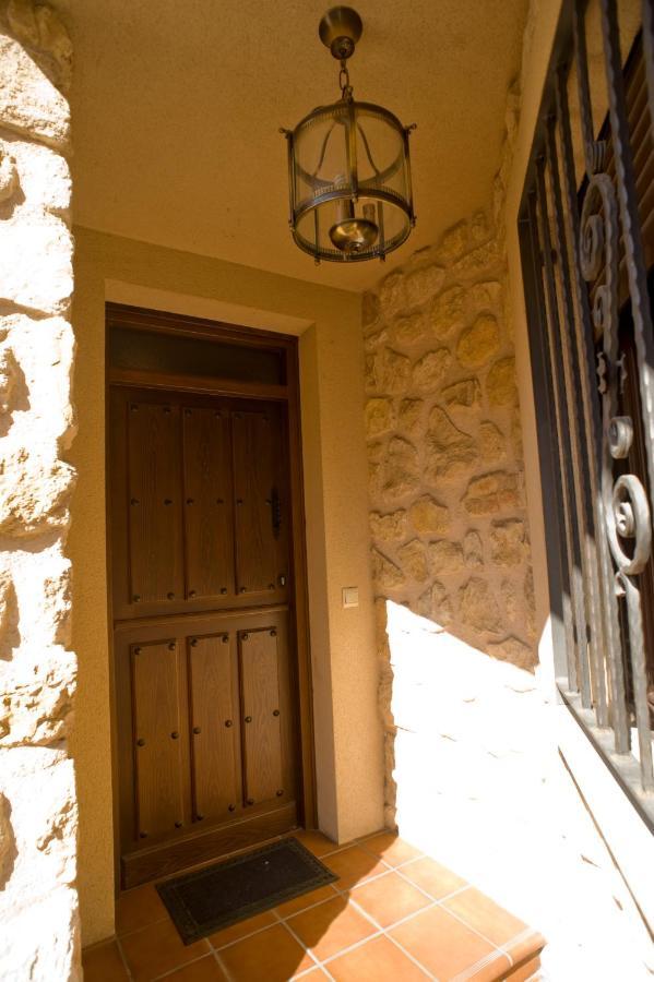 La Casa Del Tio Mase Villa Carbonero el Mayor ภายนอก รูปภาพ